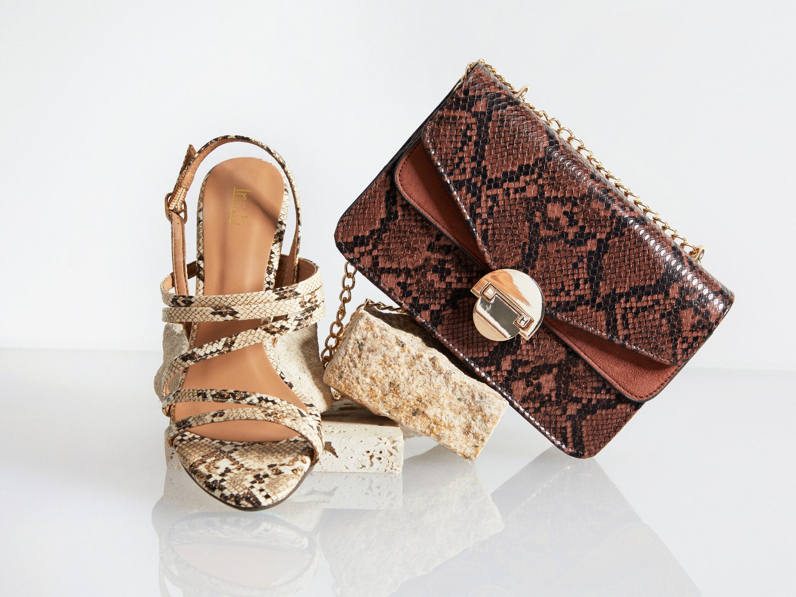 Ecommerce photography Dubai by Fezzan Photography