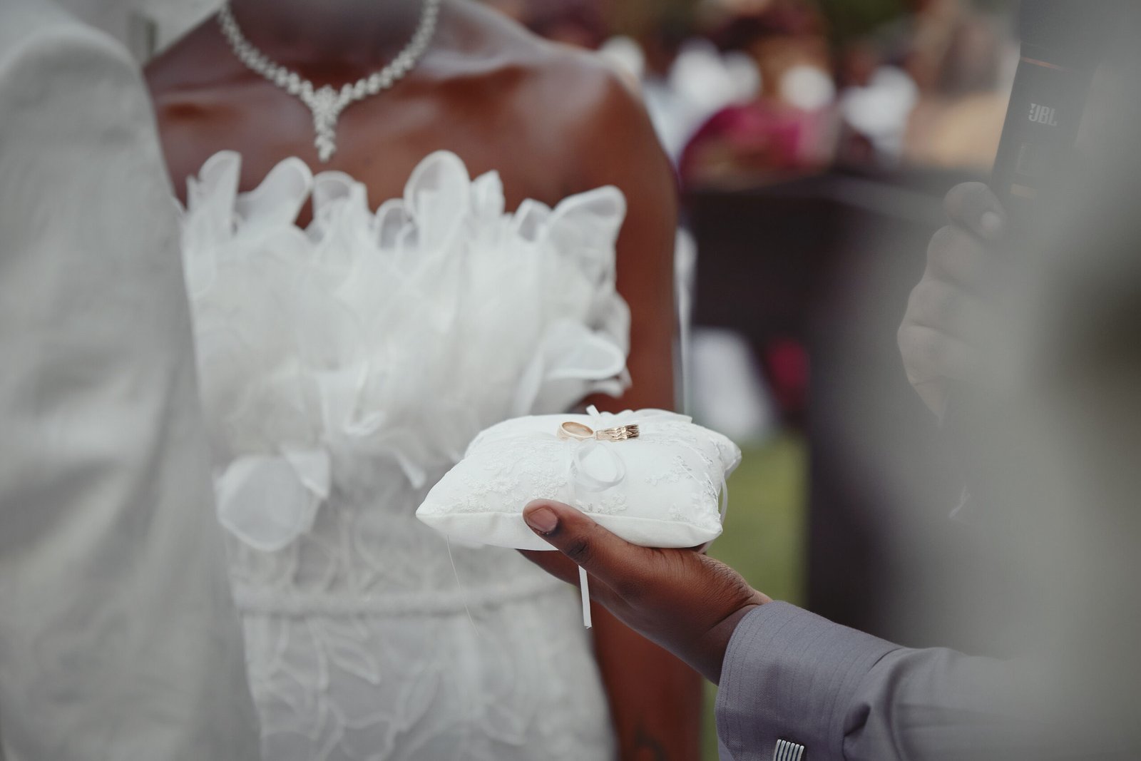 Wedding photography Dubai by Fezzan Photography